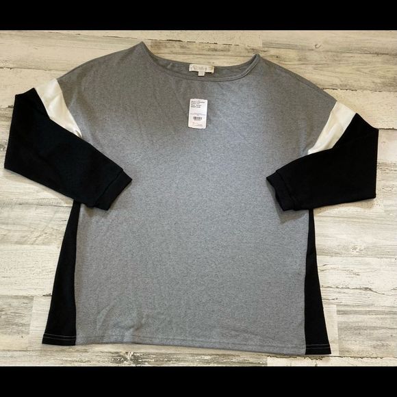 Suzanne Betro sweater Small NWT - Picture 6 of 8